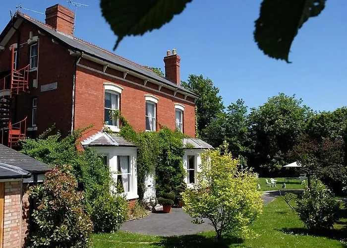 Hopbine House